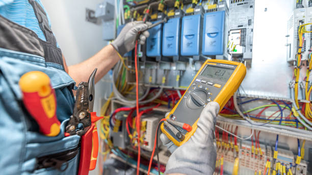 Best Local Electrician Companies  in Casey, IL